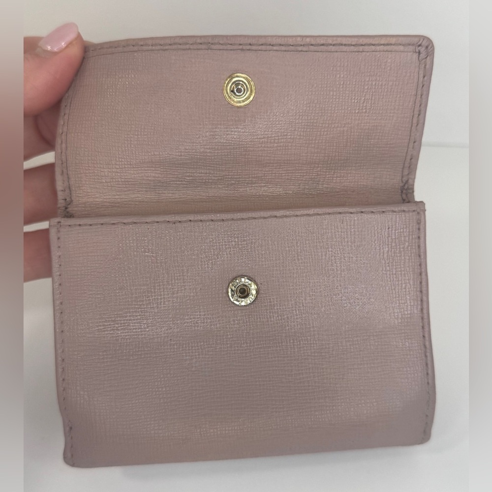 Furla Pink Leather Compact Wallet – Snap Closure, Coin Pocket, Trifold - Picture 4 of 10